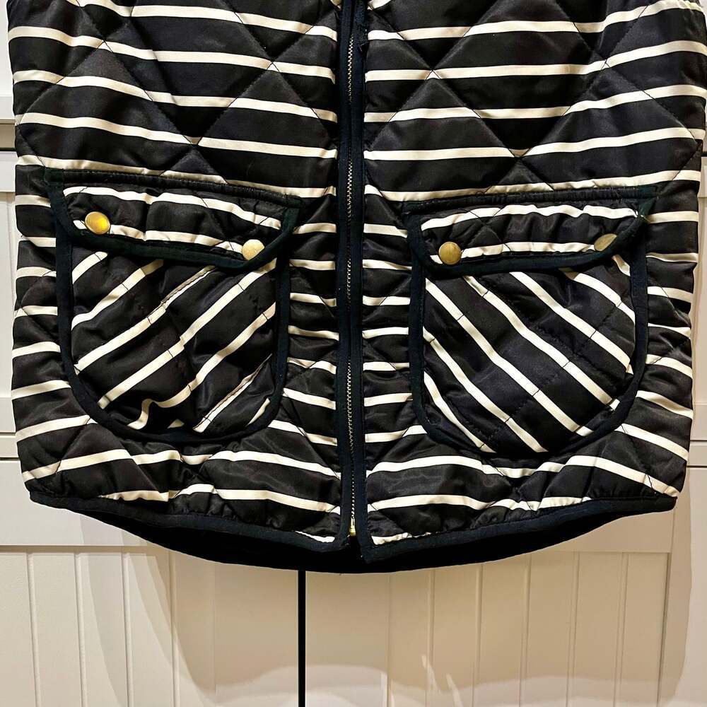 Dee Elle Black and Ivory Striped Puffer Vest - Picture 3 of 6